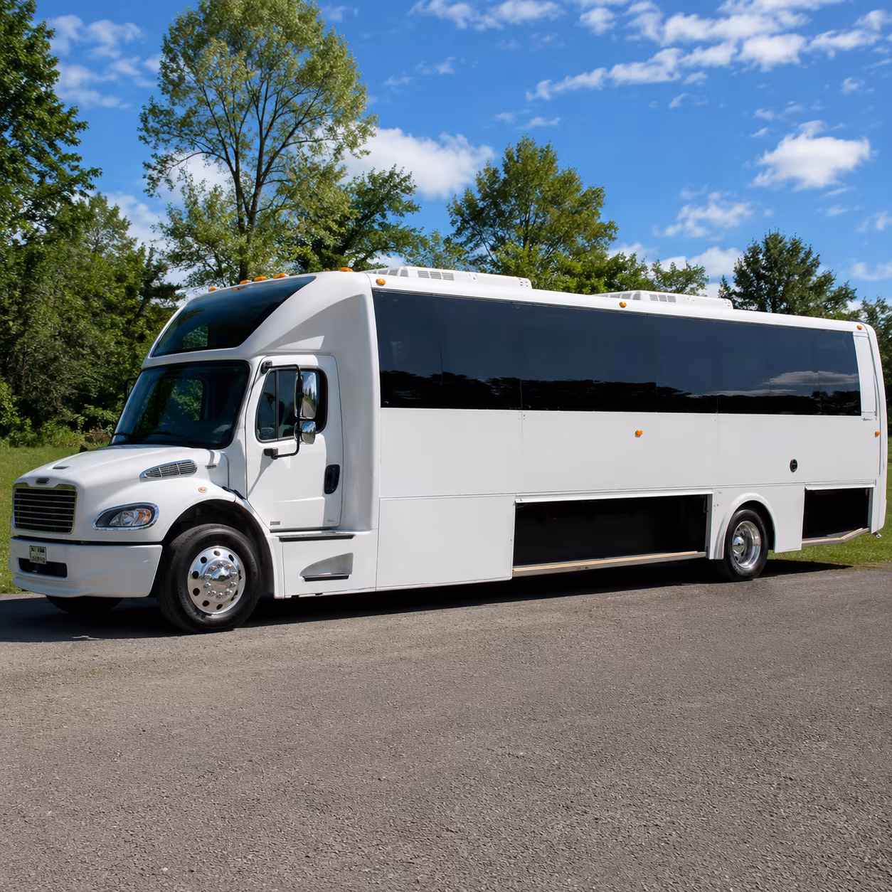 Palmdale Birthday, Sweet 16, & Quinceañera Transportation party bus exterior
