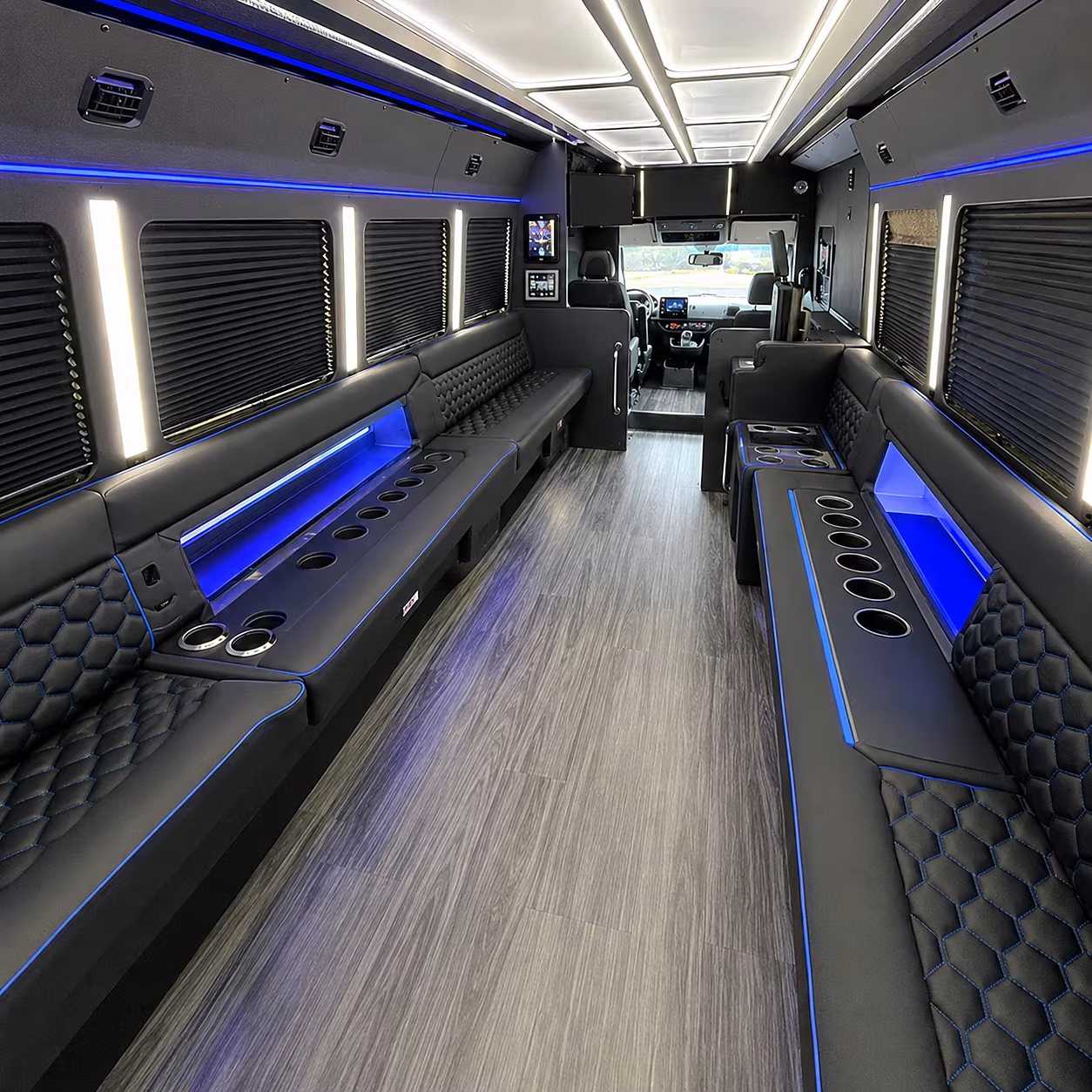 Palmdale Birthday, Sweet 16, & Quinceañera Transportation onboard seating
